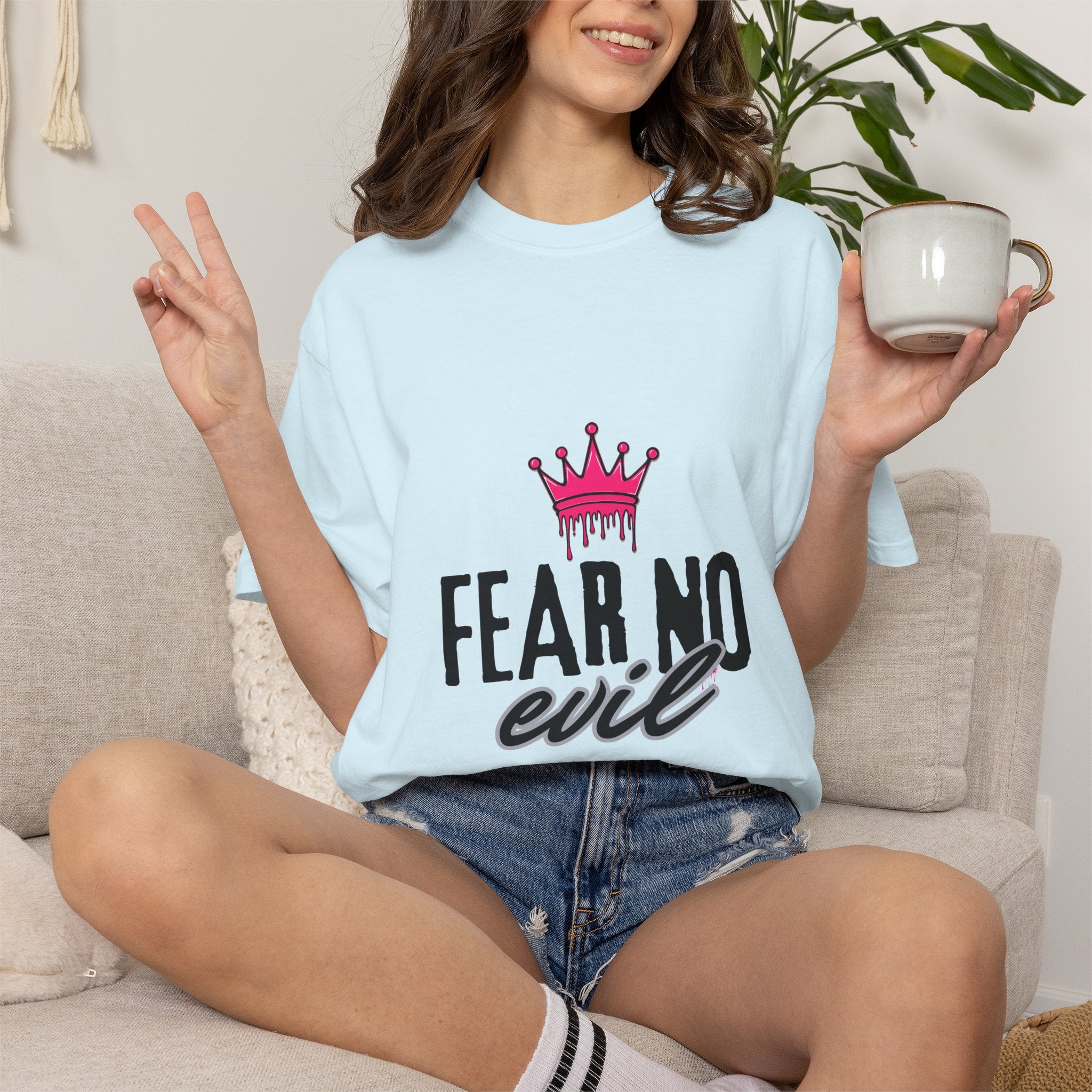 'Fear No Evil' Crown Pink