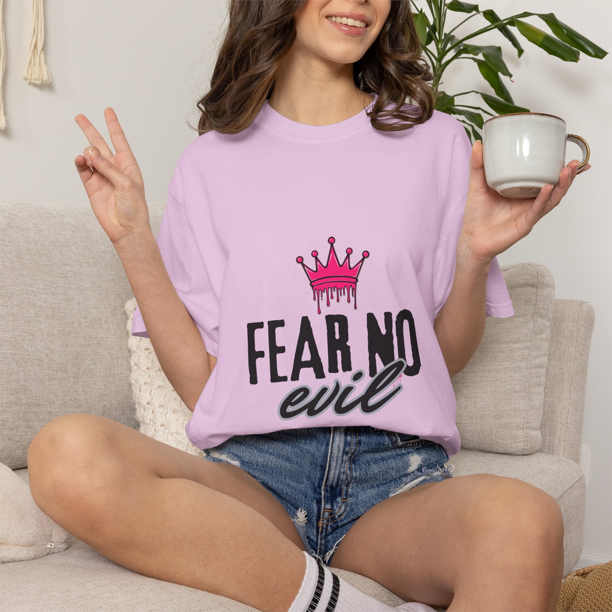 'Fear No Evil' Crown Pink