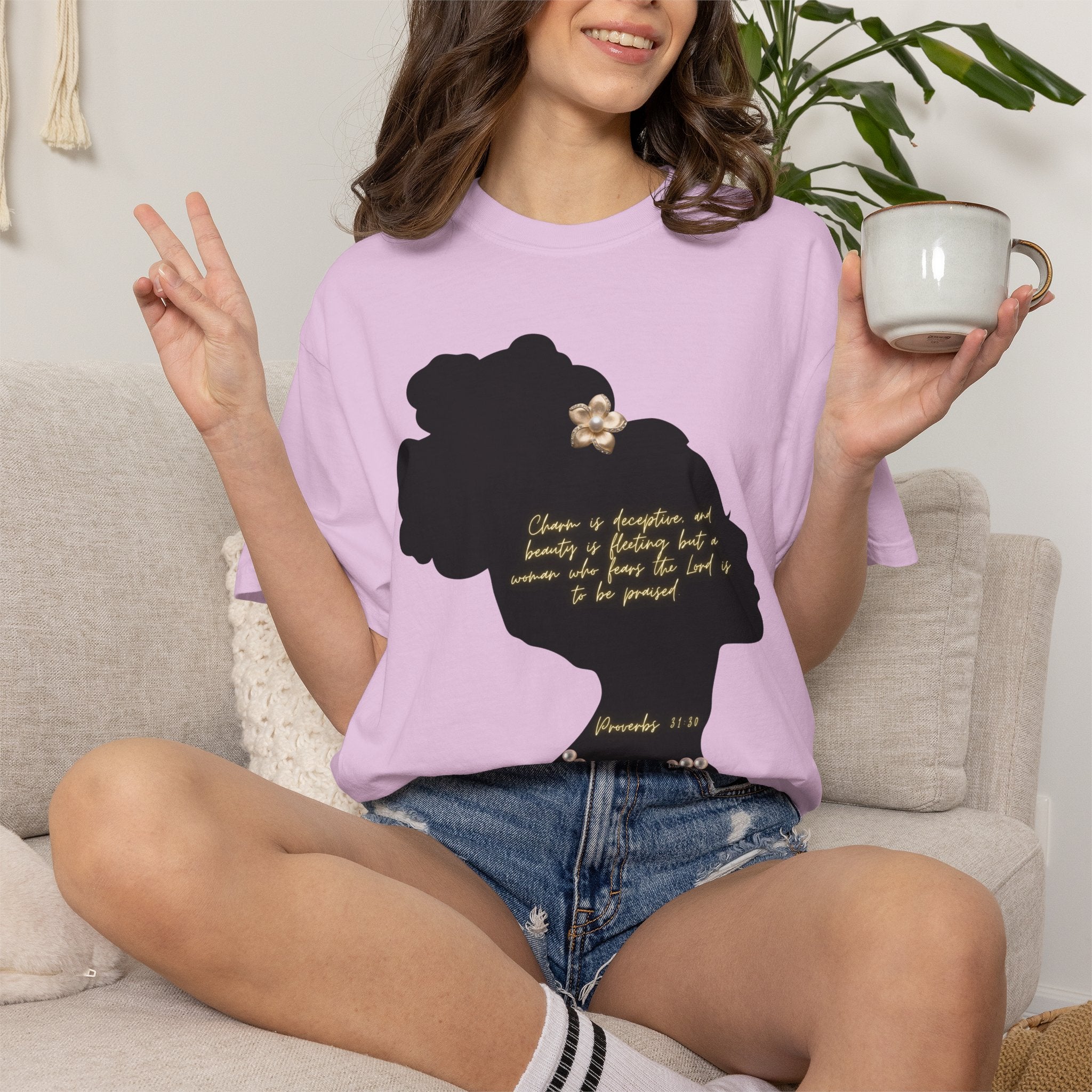 Proverbs 31:30 Pearls - T-Shirt