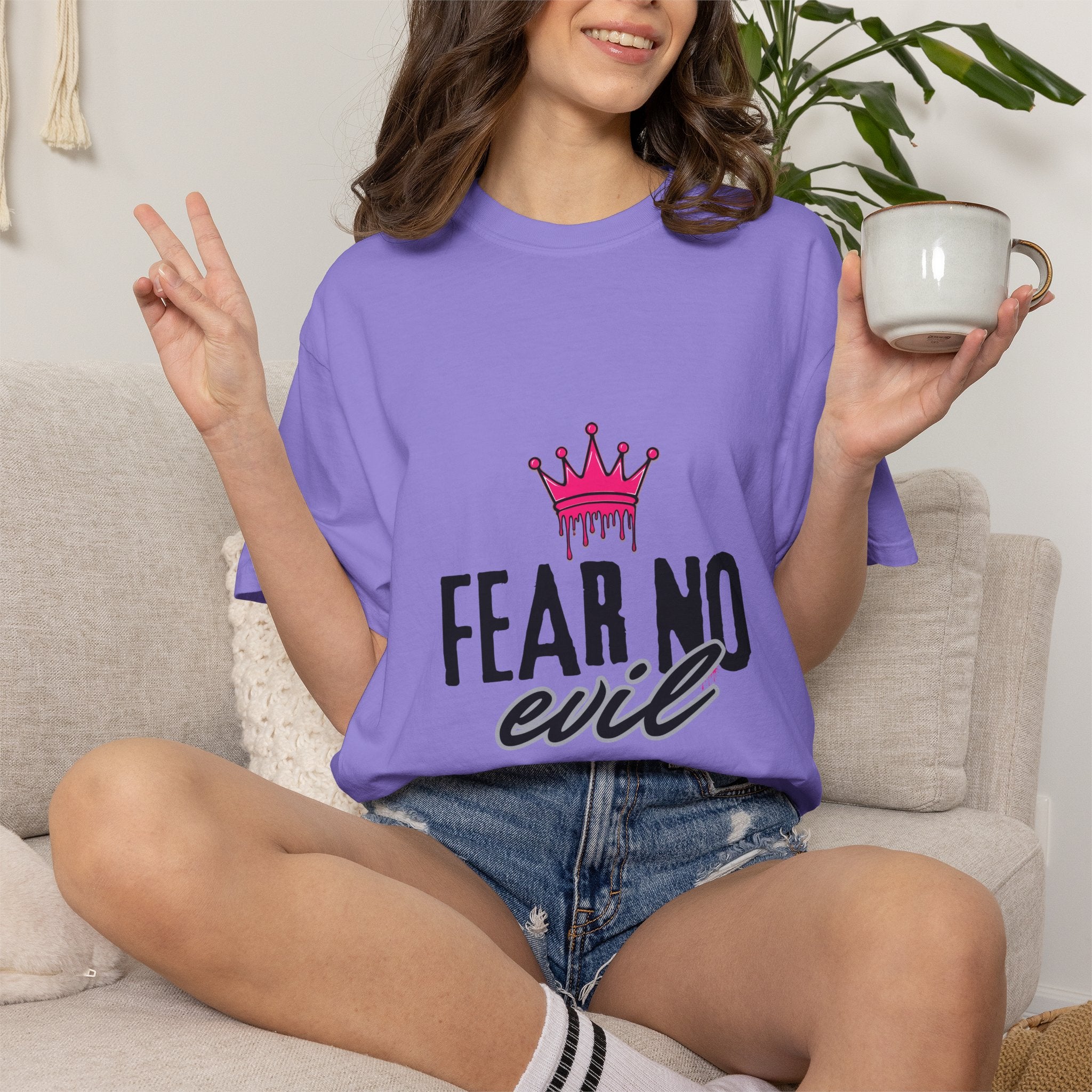 'Fear No Evil' Crown Pink