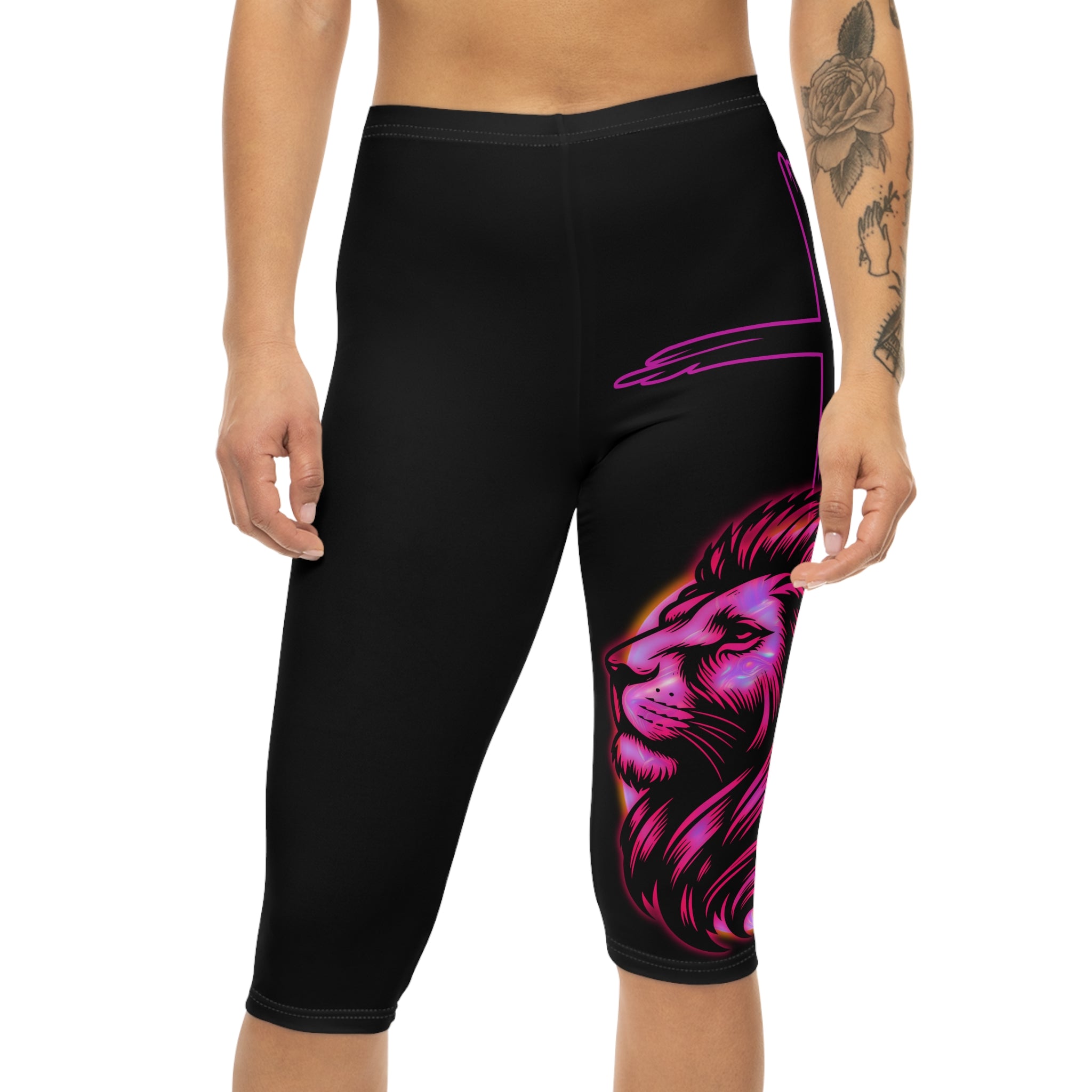 'Neon Lion & Cross' - Capri Leggings