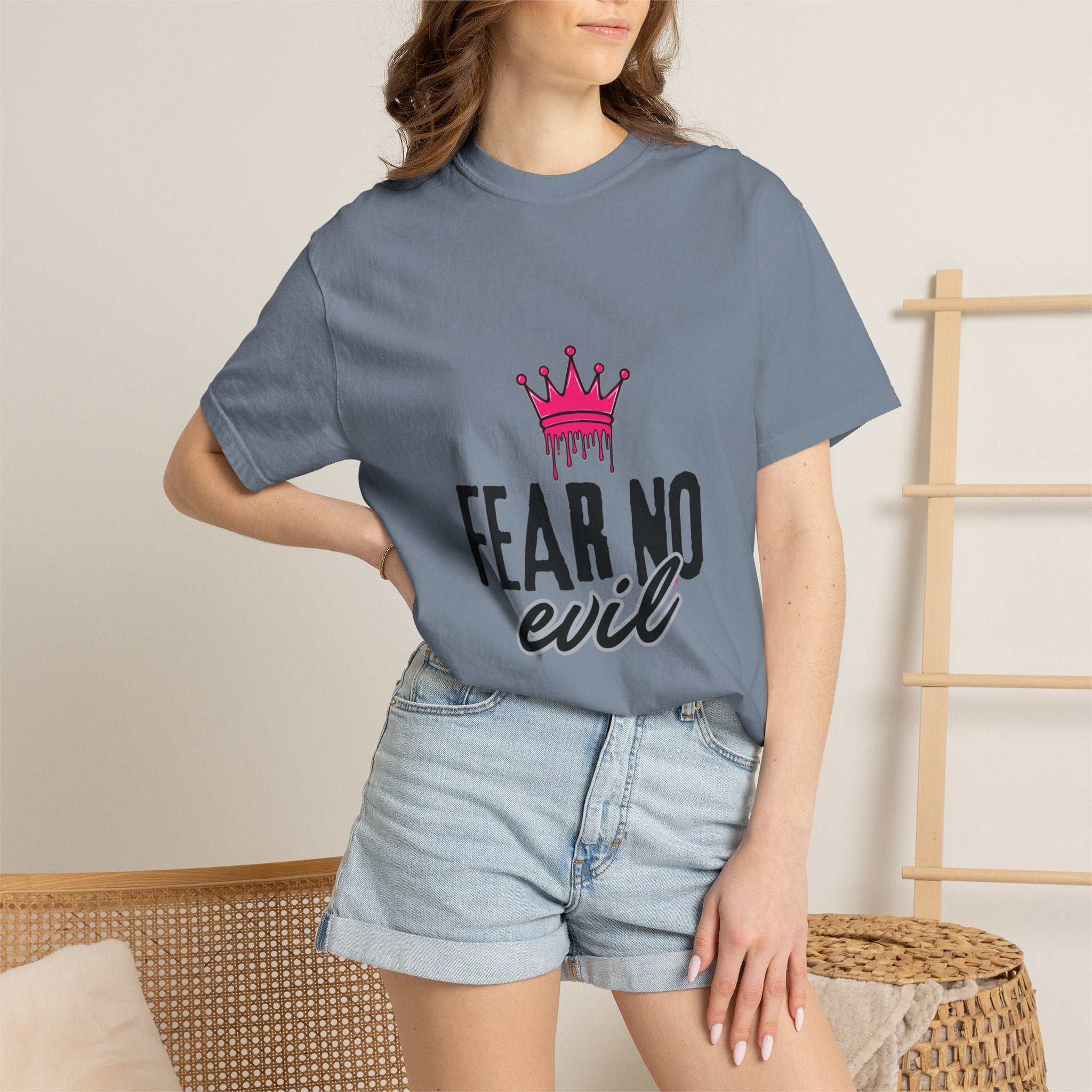 'Fear No Evil' Crown Pink