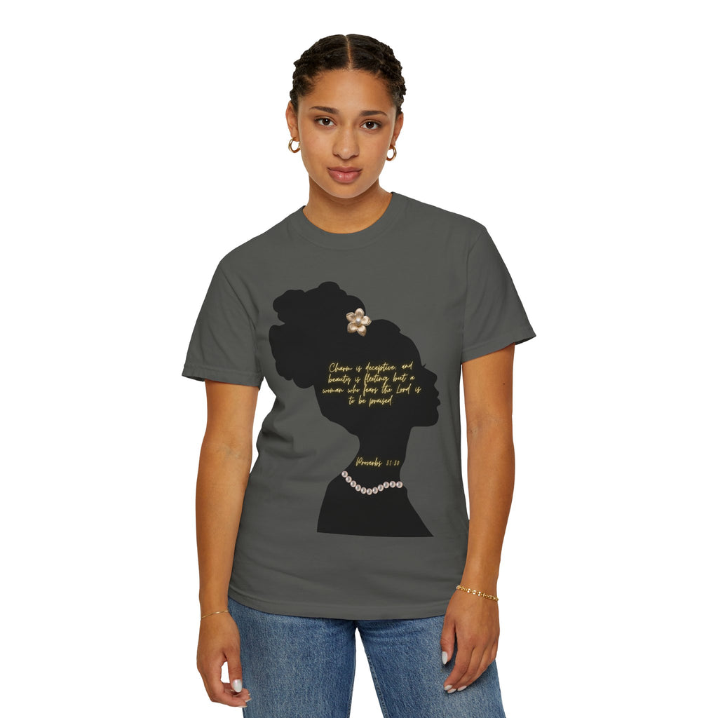 Proverbs 31:30 Pearls - T-Shirt