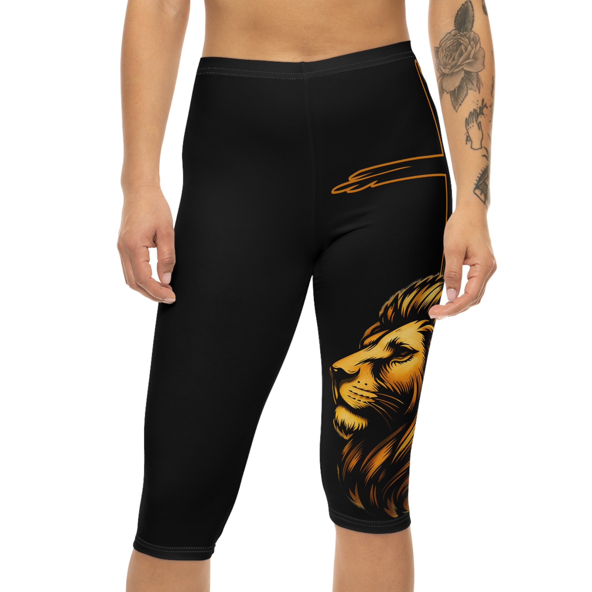 'Lion & Cross' — Capri Leggings
